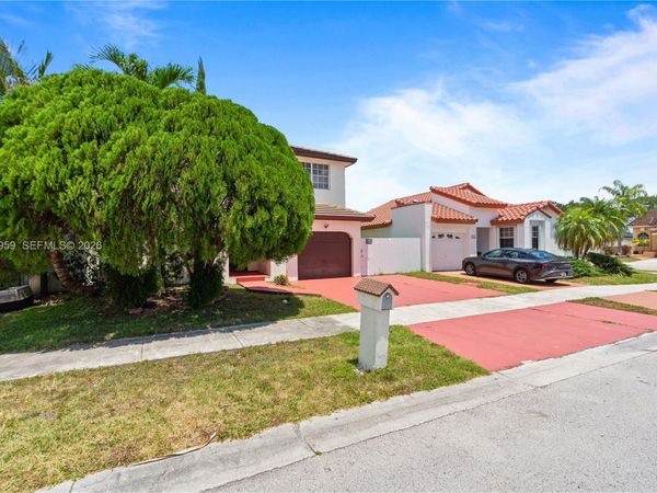 15345 SW 63rd Ter , Miami, FL 33193