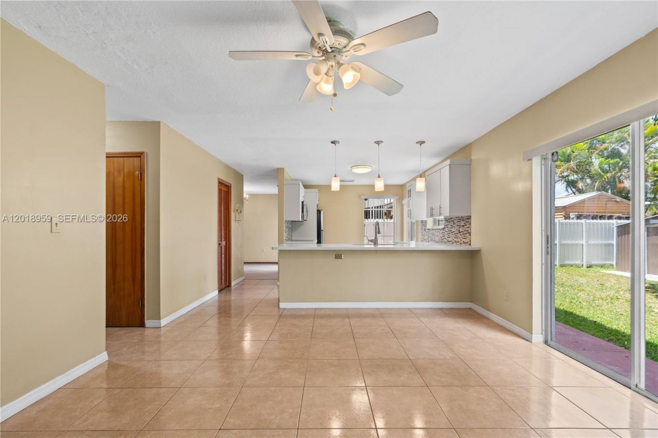 15345 SW 63rd Ter , Miami, FL 33193 Photo