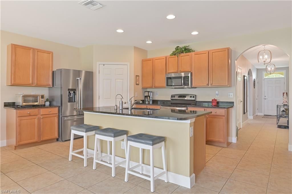 2877 Apple Blossom Dr, Alva, FL 33920 Photo