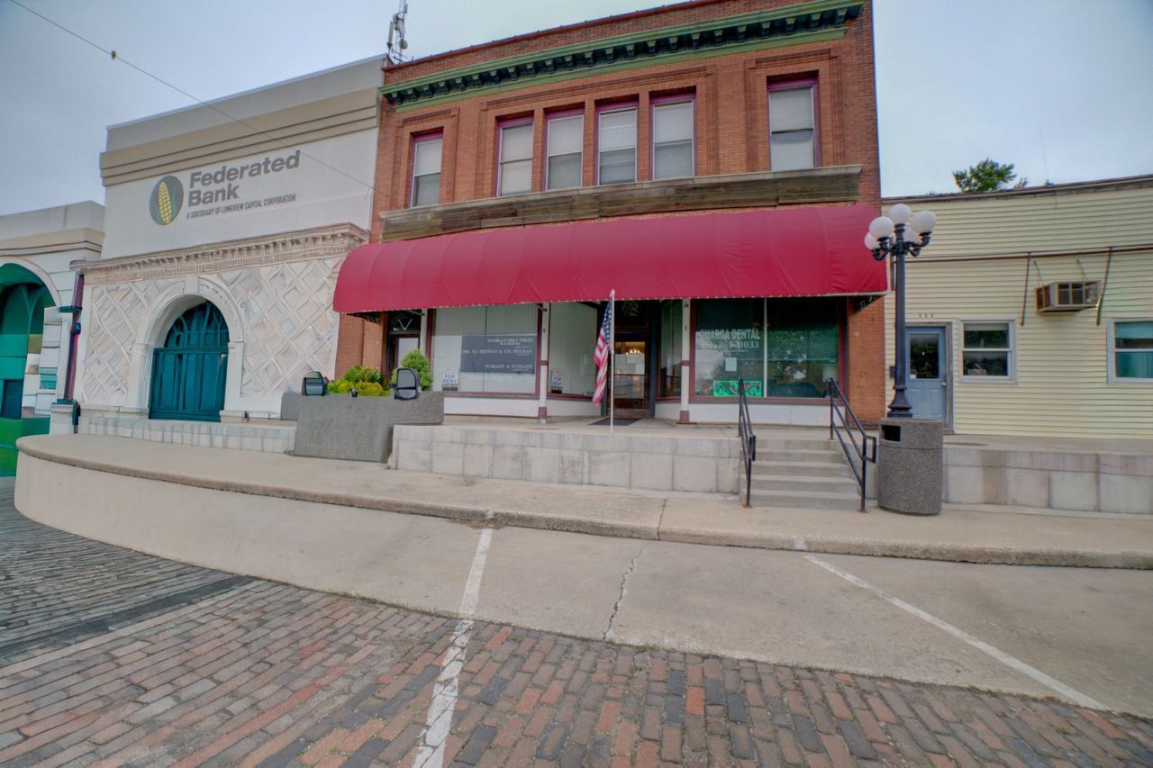 109 N Chestnut Street, Onarga, IL 60955