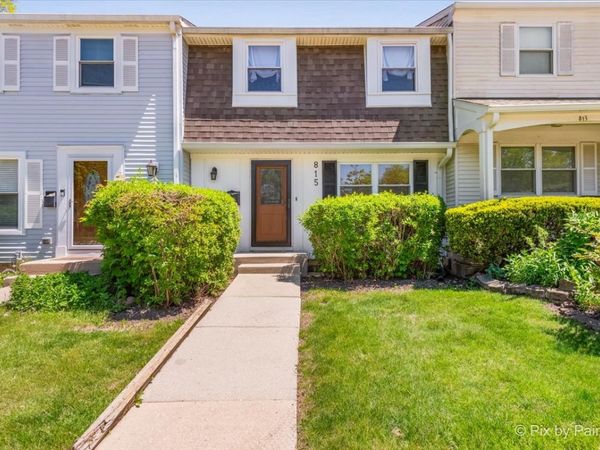 815 Mansfield Court , Schaumburg, IL 60194