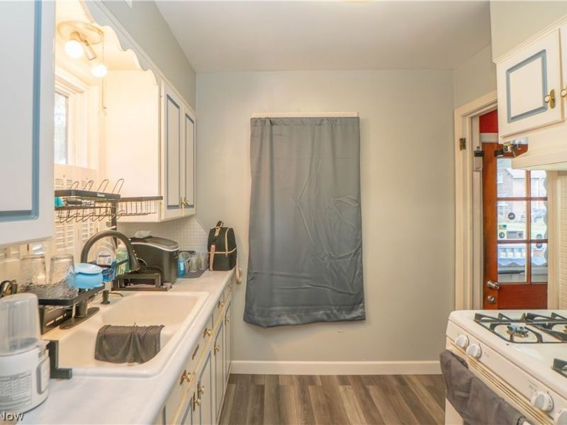 1761 Shaw Avenue , Akron, OH 44305 Photo 8
