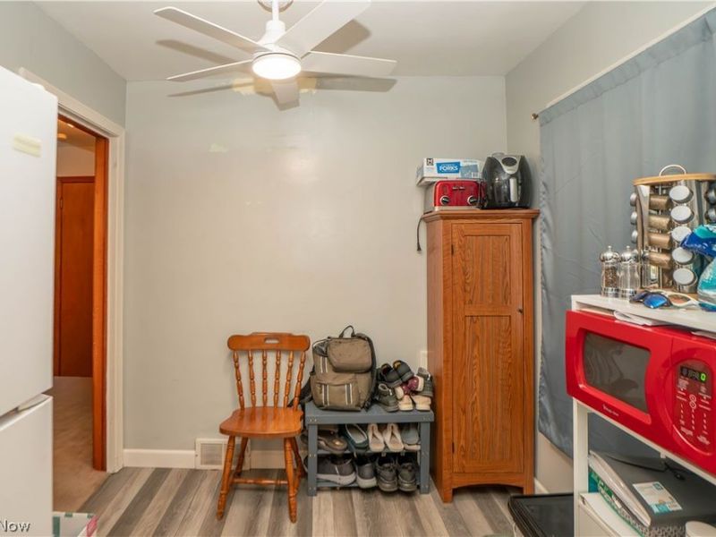 1761 Shaw Avenue , Akron, OH 44305 Photo 9