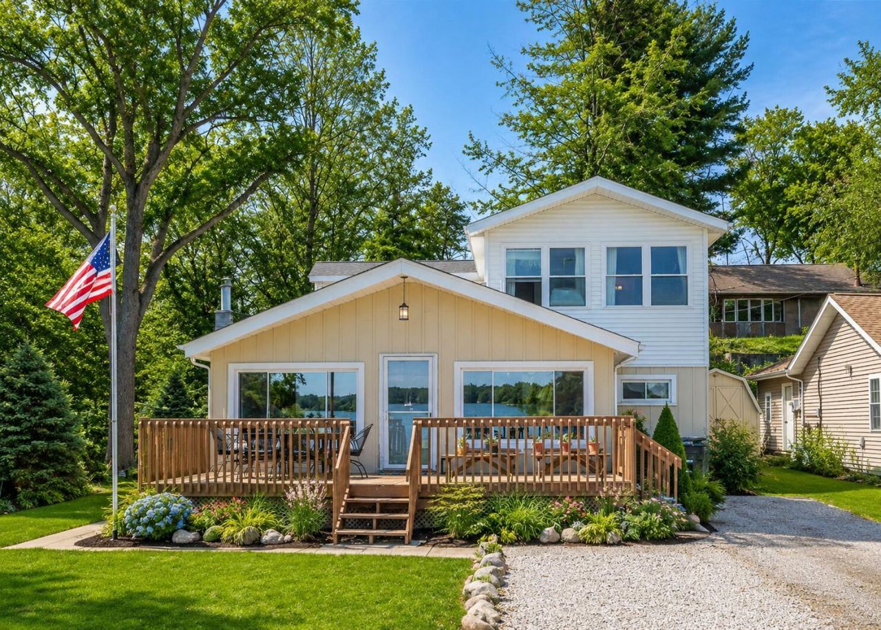252 Evans Trail, Tipton, MI 49287 Main Photo