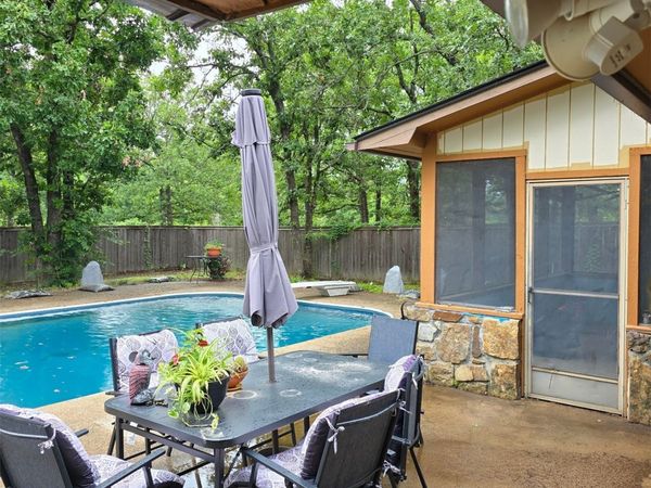 65 Pickle Lane, Heavener, OK 74937