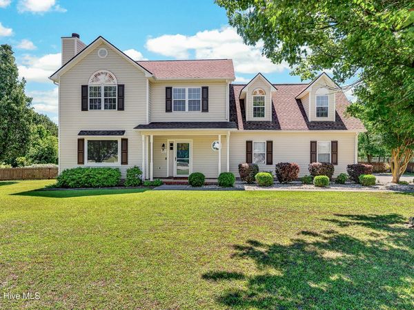 301 Robert Scott Circle, Swansboro, NC 28584