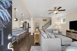 1647 Emmets Road photo 4