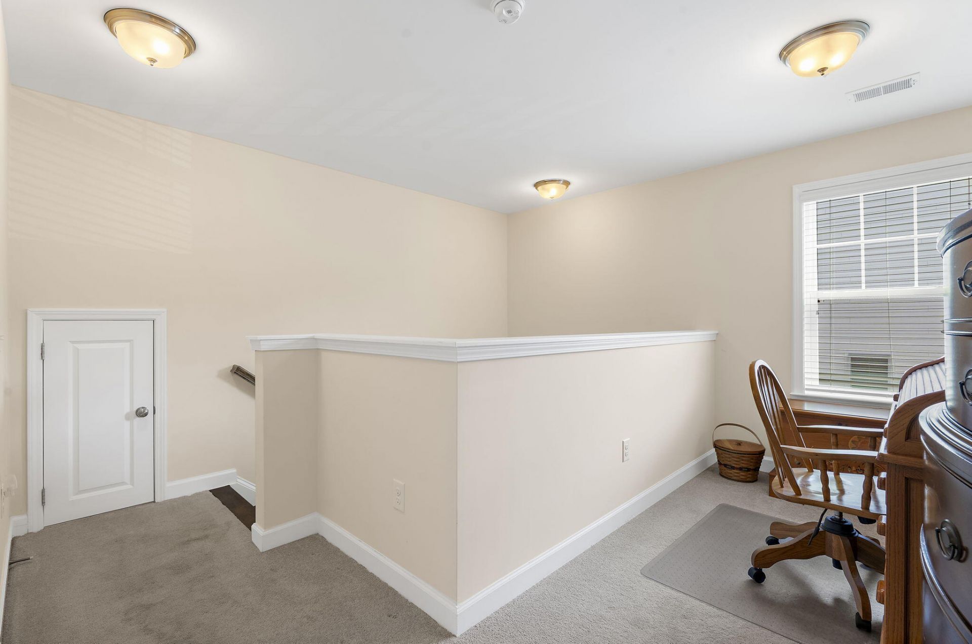 1647 Emmets Road Photo 26