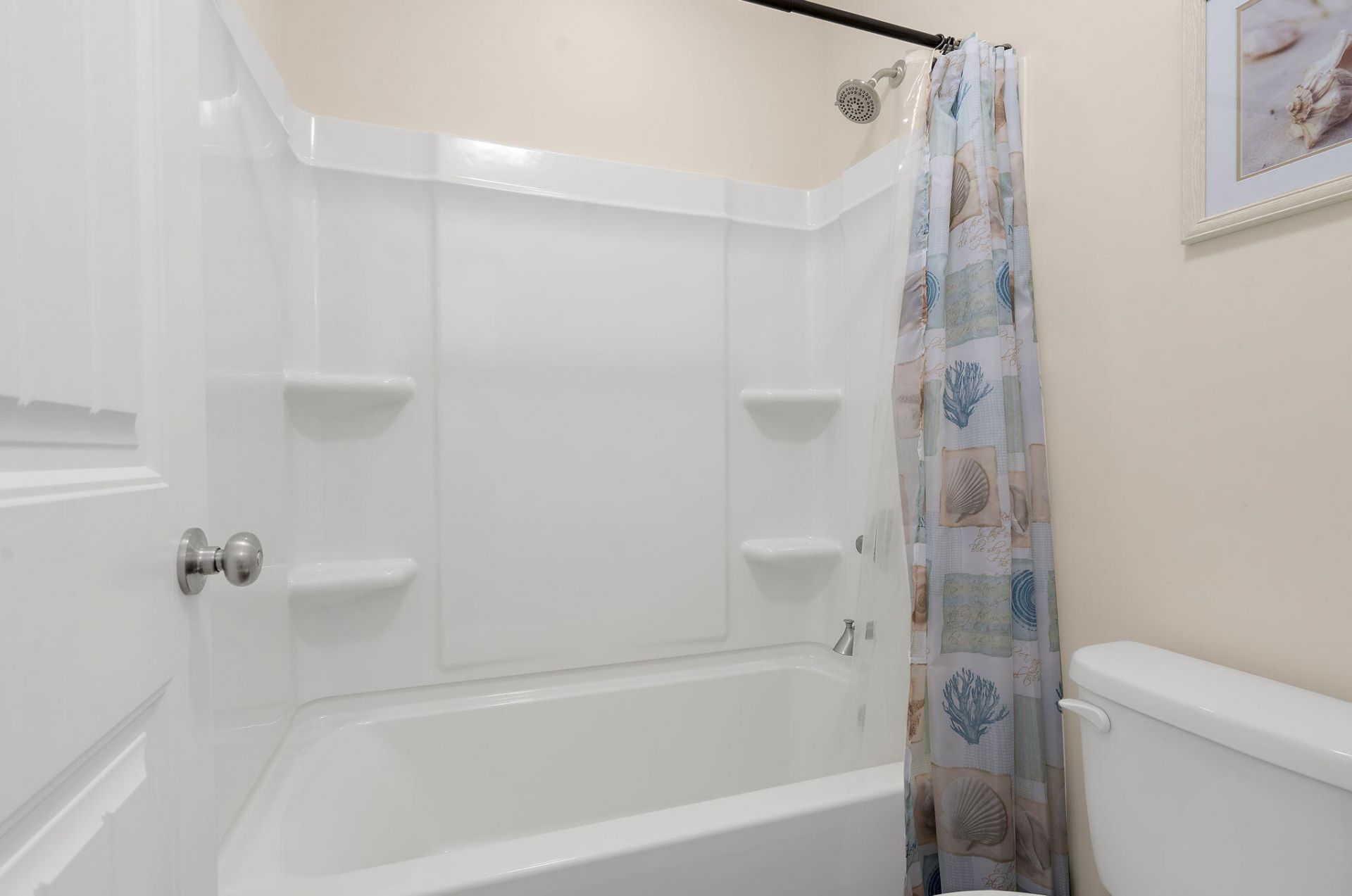 1647 Emmets Road Photo 31