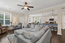1647 Emmets Road photo 4