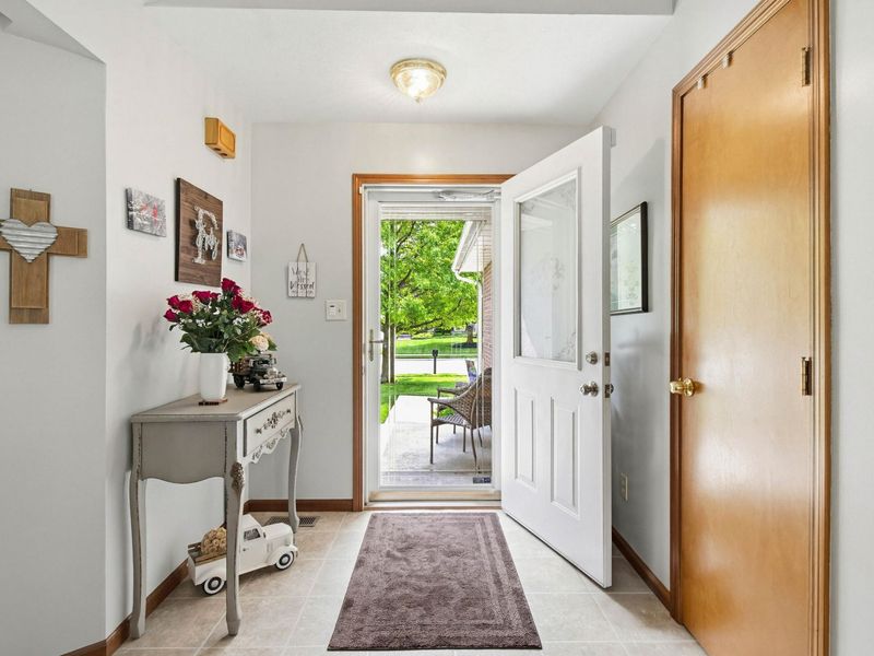 709 W Parkwood Street, Sidney, OH 45365 Photo 4