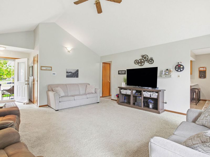 709 W Parkwood Street, Sidney, OH 45365 Photo 6