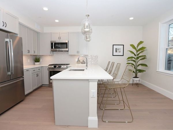 336 Chelsea Street, Unit 5, Boston, MA 02128
