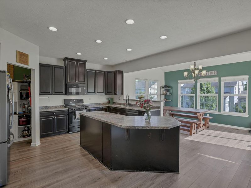 237 Blue Jacket Circle , Pickerington, OH 43147 Photo 11