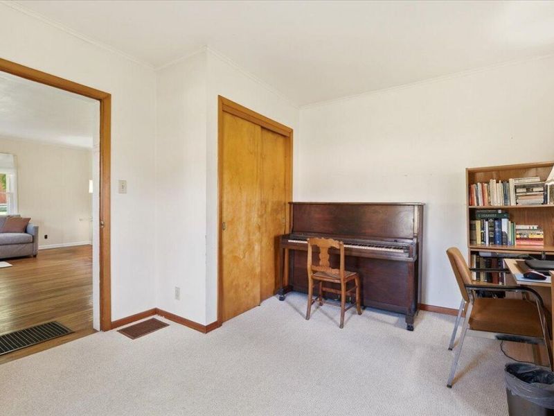 8040 Thayer Road , Mount Vernon, OH 43050 Photo 11