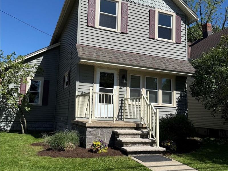1369 Park Row, Lakewood, OH 44107 Photo 1