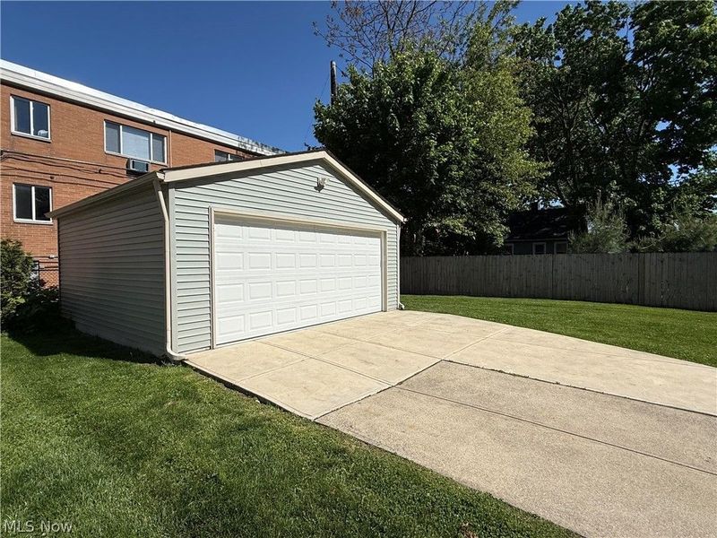 1369 Park Row, Lakewood, OH 44107 Photo 3