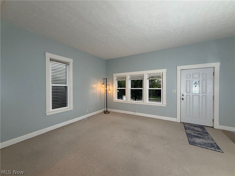 1369 Park Row, Lakewood, OH 44107 Photo 6