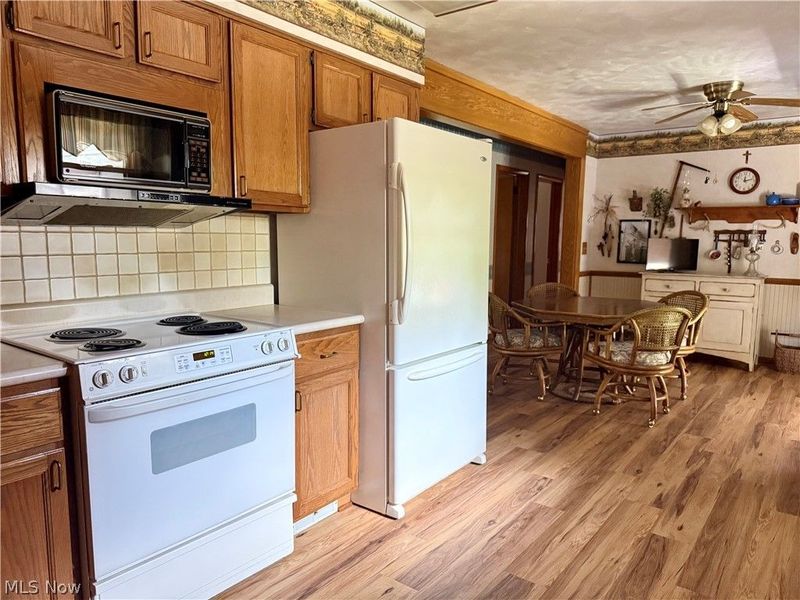6099 Glenridge Road, Youngstown, OH 44512 Photo 3