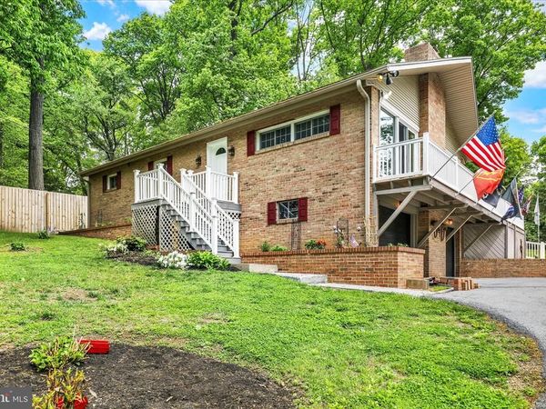 3701 HILL CHURCH ROAD, LEBANON, PA 17046