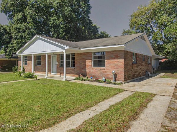 609 Anniston Avenue, Gulfport, MS 39507