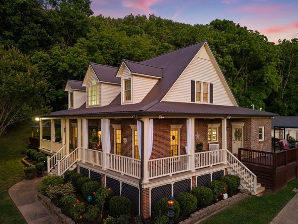 1204 Bobs Ln , Mount Pleasant, TN 38474