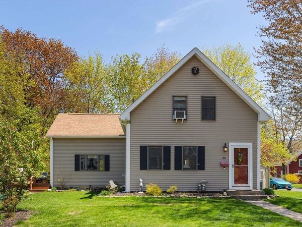 69 Highland Ave, Mansfield, MA 02048