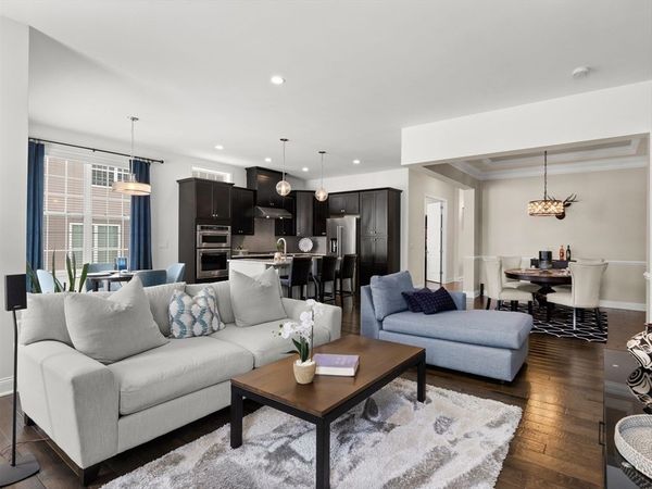 64 Pine Tree Dr, Methuen, MA 01844
