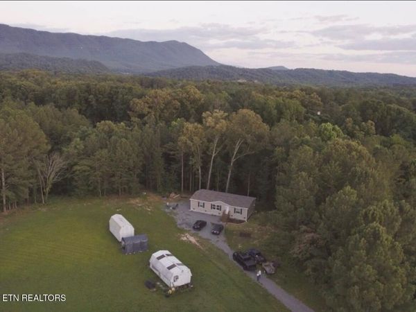 177 Lifestyle Way, Benton, TN 37307