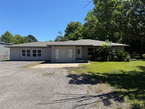 206 S Main , Ada, OK 74820