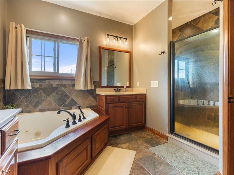 9955 Preston Avenue, Louisville, OH 44641 Photo 29