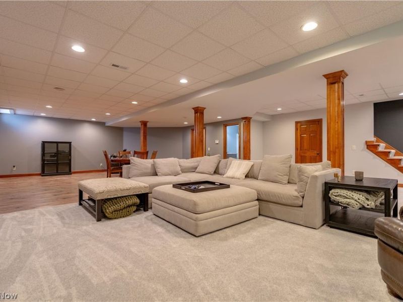 9955 Preston Avenue, Louisville, OH 44641 Photo 32