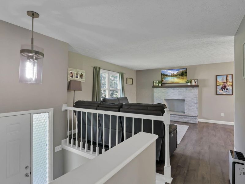 229 Warwood Drive , Granville, OH 43023 Photo 4
