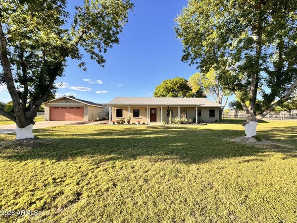 11202 W WINSLOW Avenue, Tolleson, AZ 85353