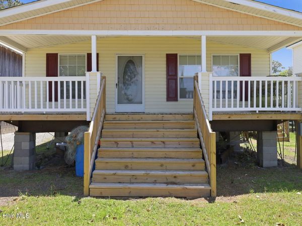 185 Barnes-Foster Loop Road , Belhaven, NC 27810