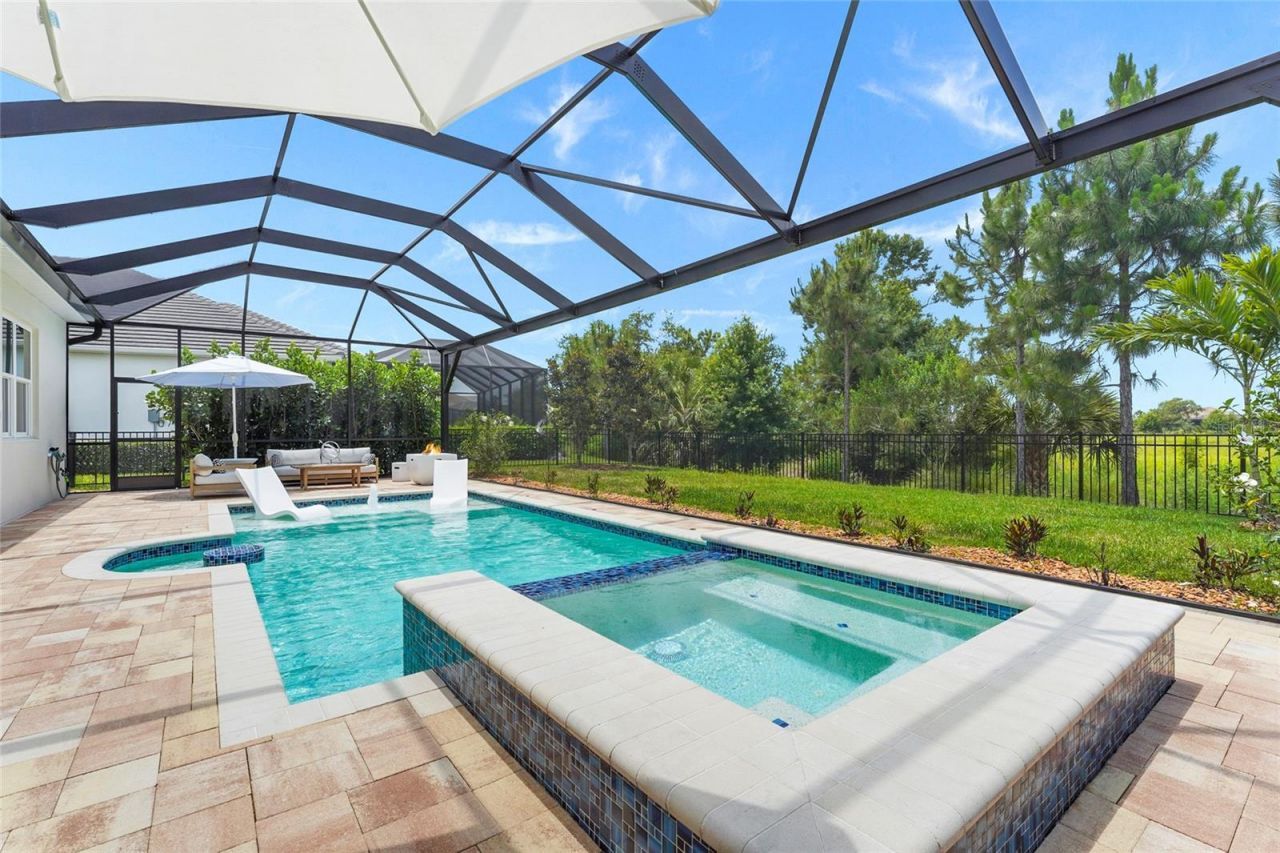 733 Tailwind Place, Sarasota, FL 34240 Photo