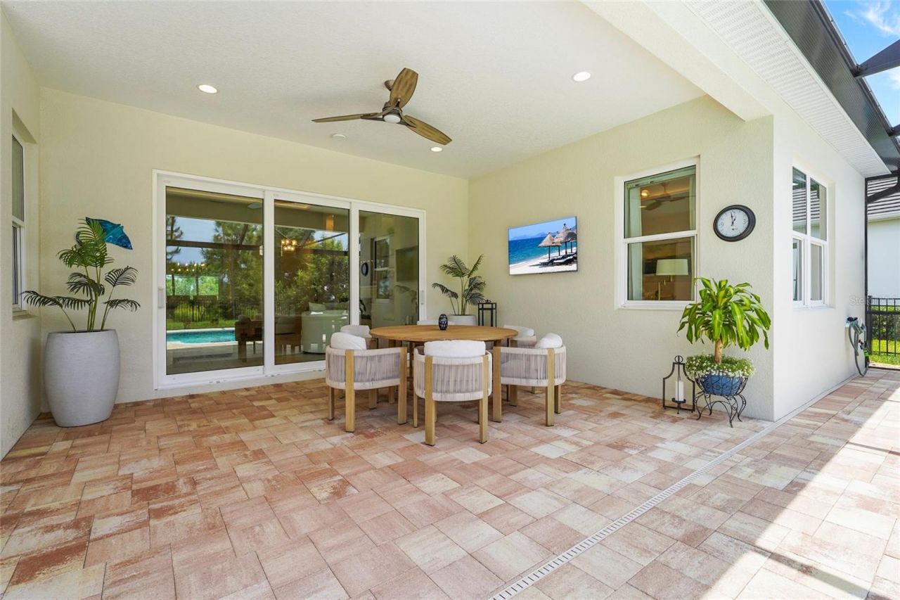733 Tailwind Place, Sarasota, FL 34240 Photo