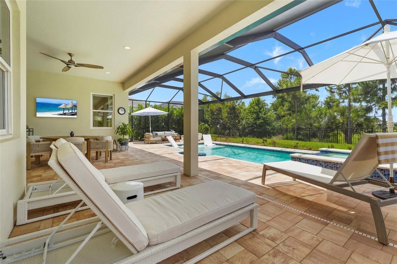733 Tailwind Place, Sarasota, FL 34240 Photo