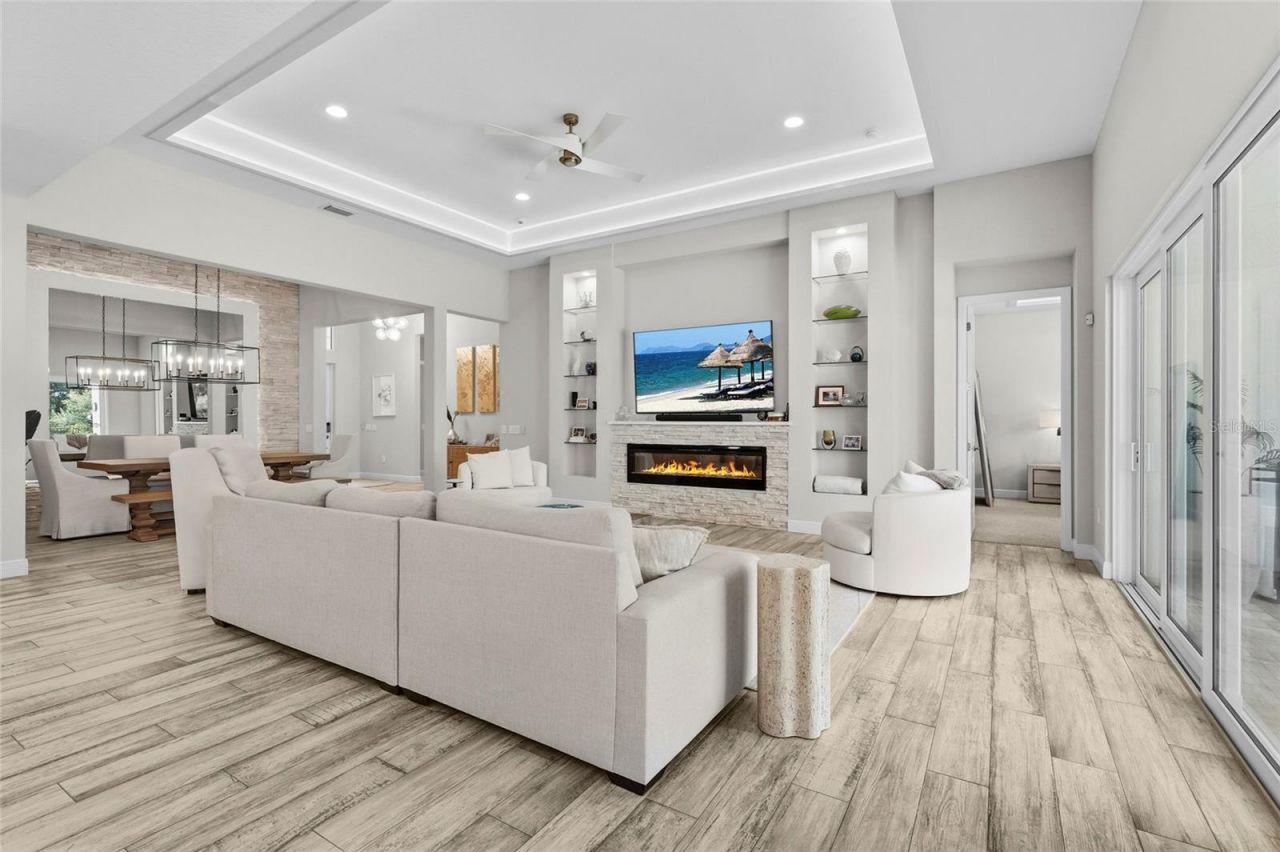 733 Tailwind Place, Sarasota, FL 34240 Photo