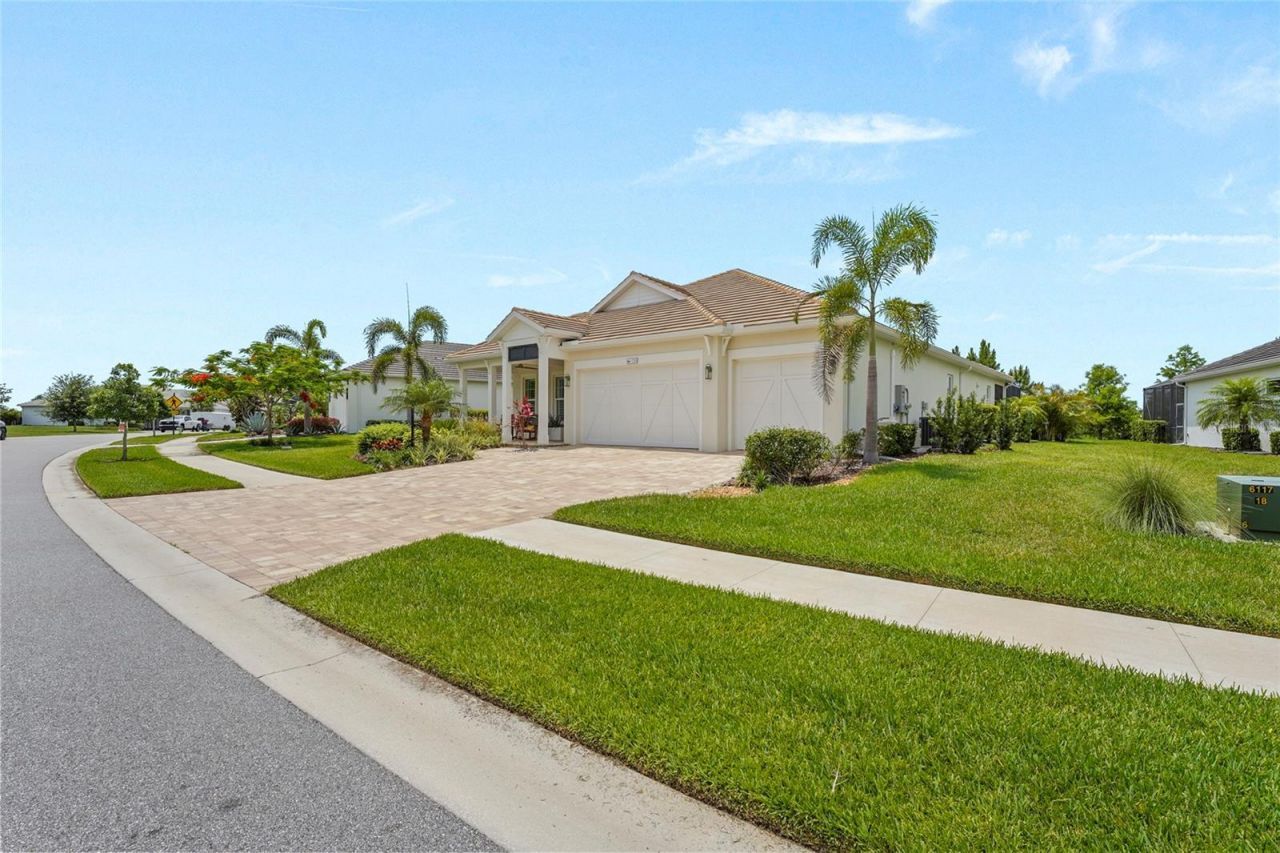 733 Tailwind Place, Sarasota, FL 34240 Photo