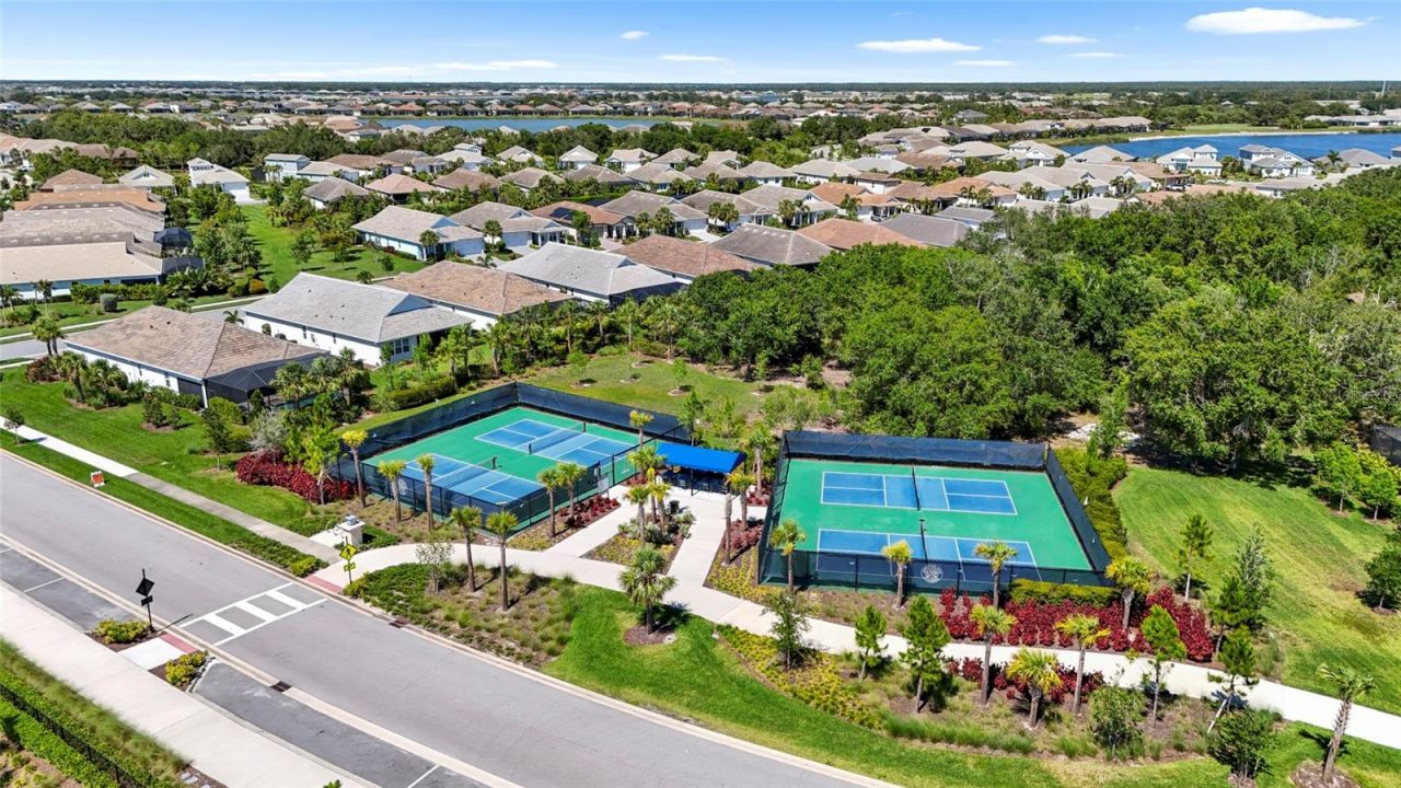 733 Tailwind Place, Sarasota, FL 34240 Photo