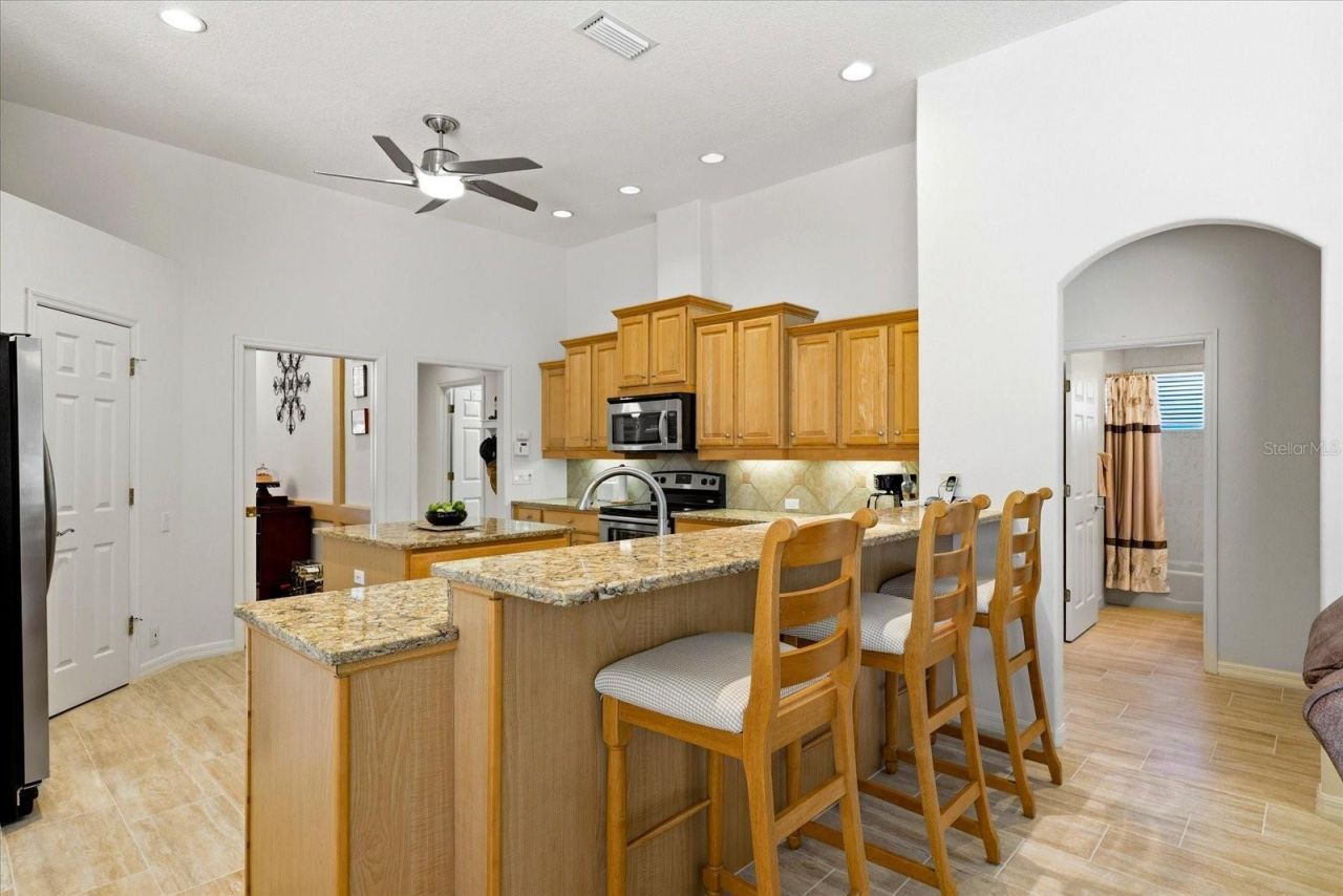 10010 Cherry Hills Avenue Circle, Bradenton, FL 34202 Photo