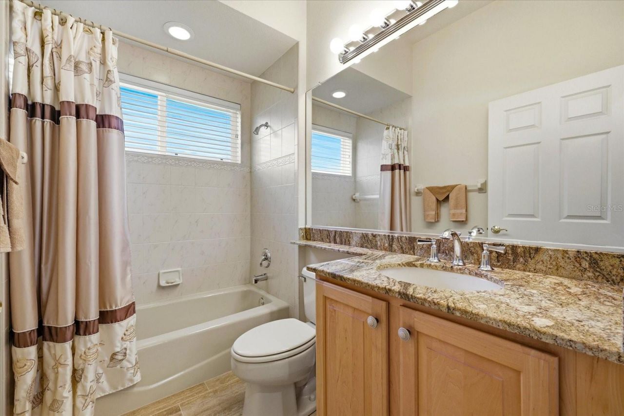 10010 Cherry Hills Avenue Circle, Bradenton, FL 34202 Photo
