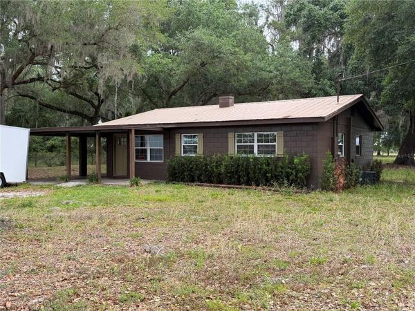 2748 CR 543 , SUMTERVILLE, FL 33585
