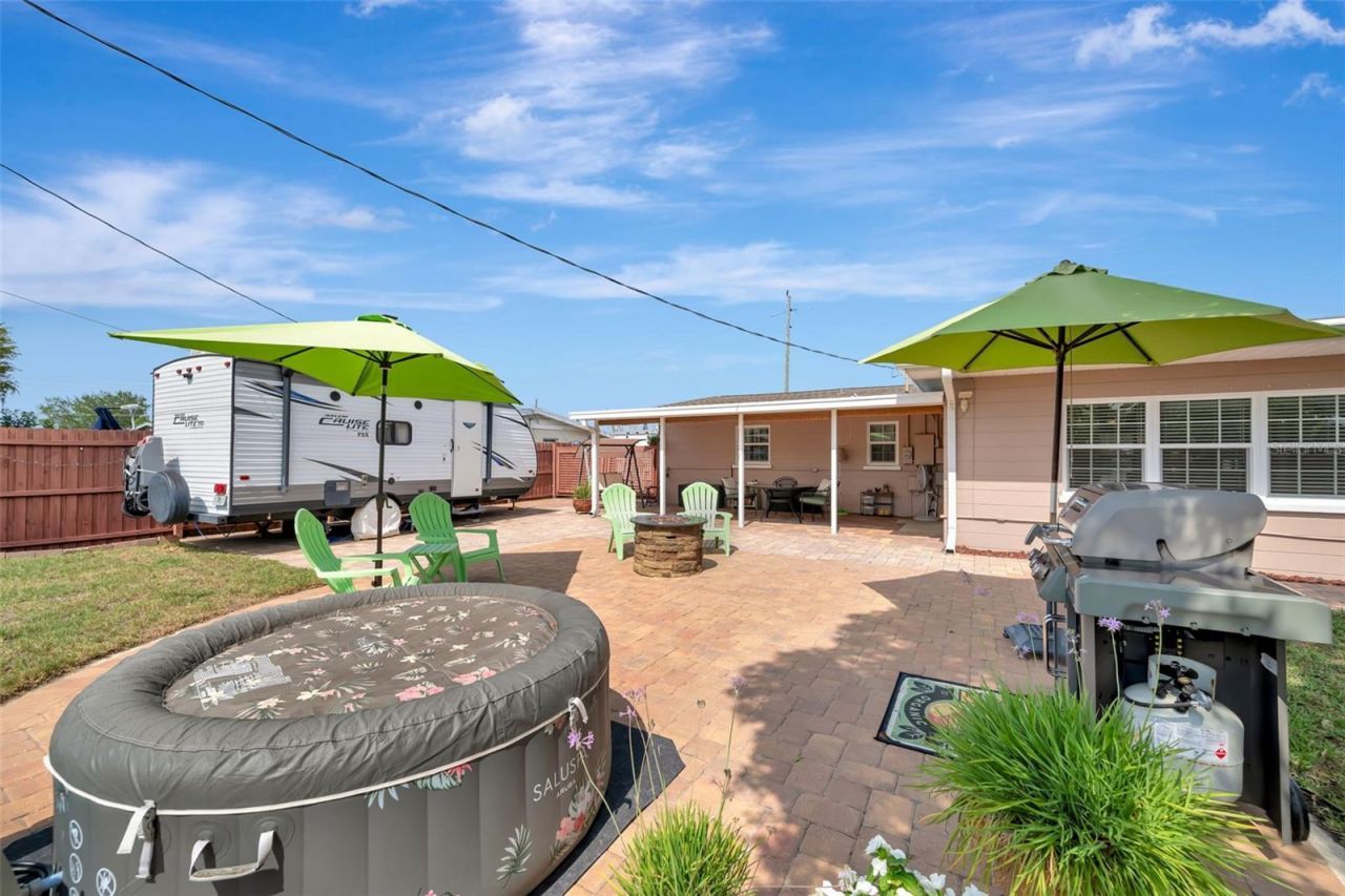 130 59th Street W, Bradenton, FL 34209 Photo