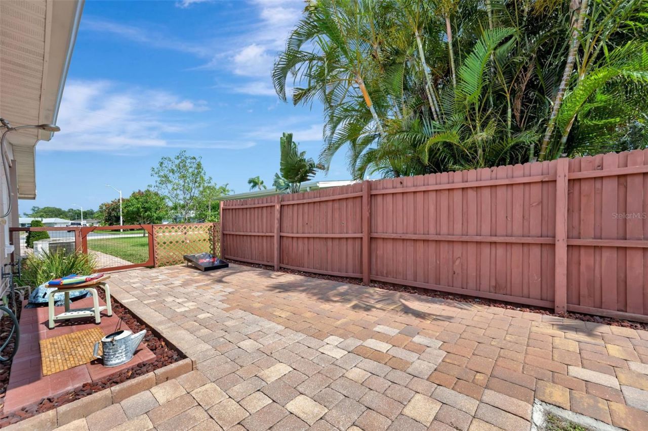 130 59th Street W, Bradenton, FL 34209 Photo