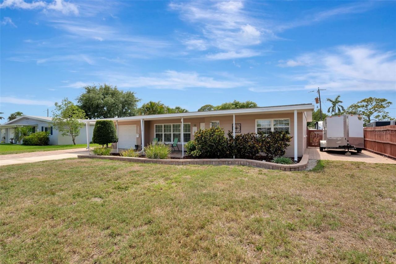 130 59th Street W, Bradenton, FL 34209 Photo