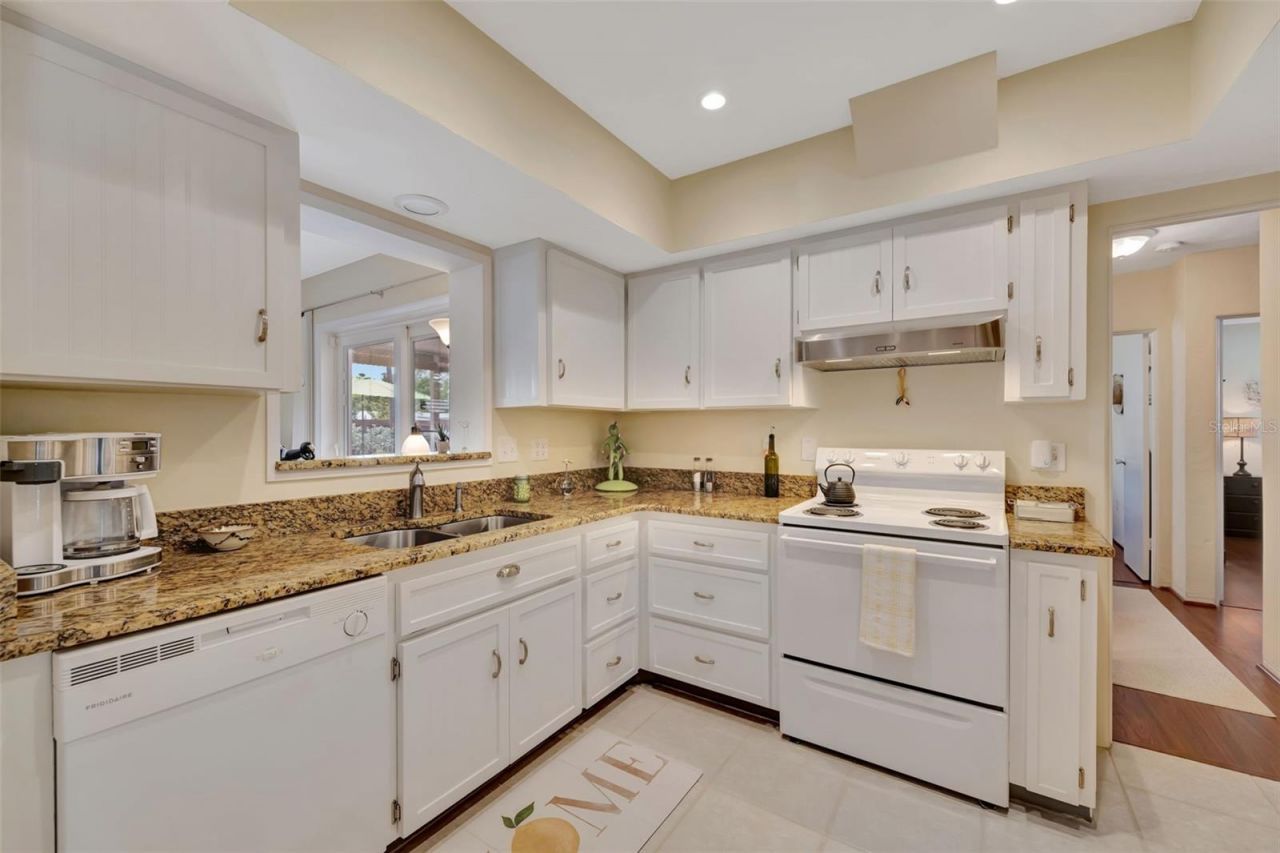 130 59th Street W, Bradenton, FL 34209 Photo