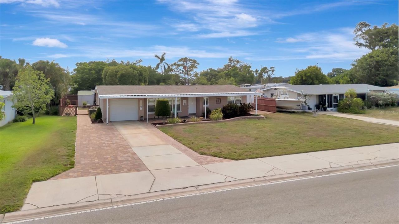 130 59th Street W, Bradenton, FL 34209 Photo