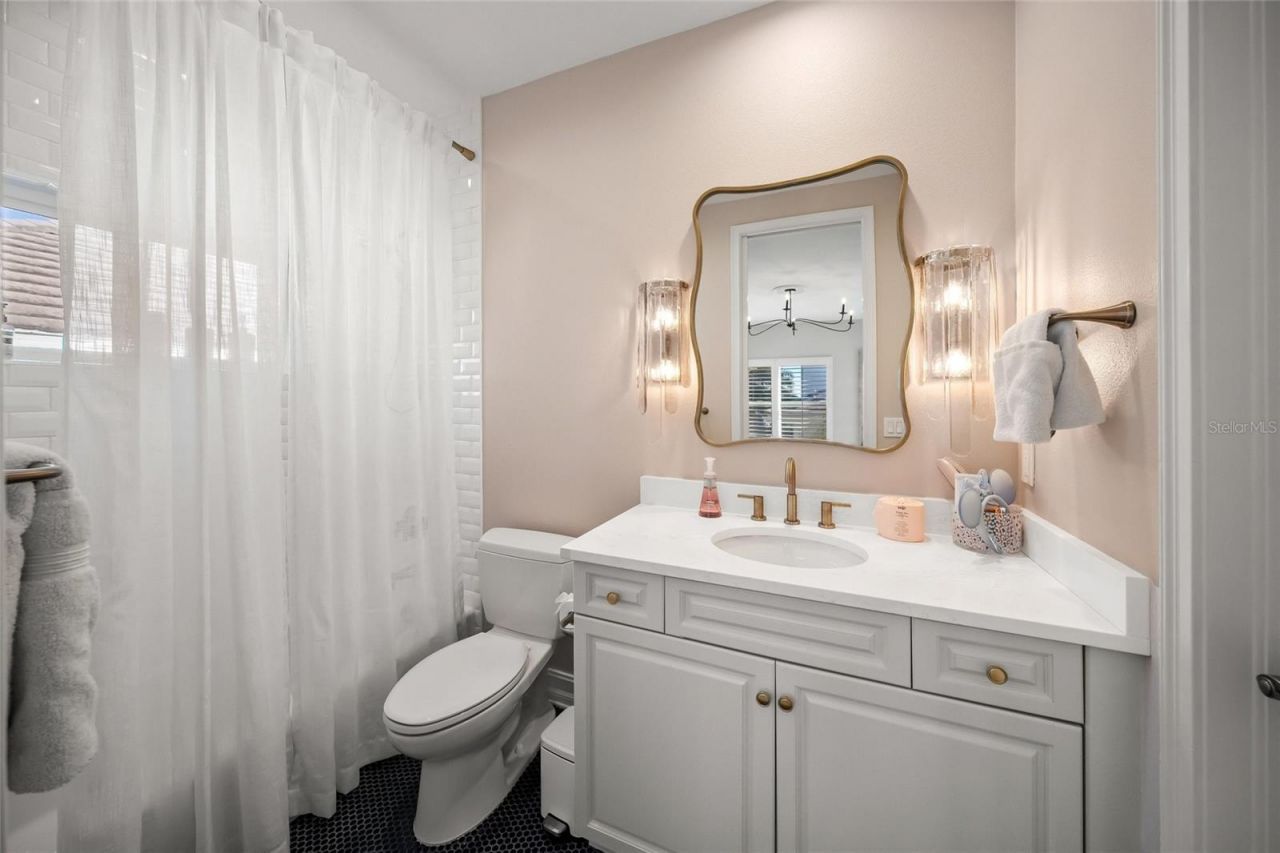 1451 Rebecca Lane, Sarasota, FL 34231 Photo